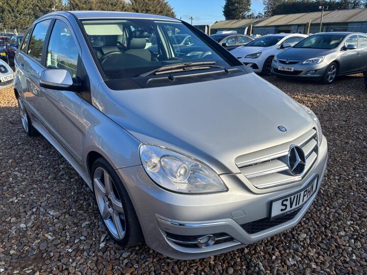 Mercedes-Benz B Class 2.0 B180 CDI Sport CVT 5dr