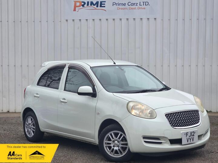 Nissan Micra 1.2 DIG-S Shiro CVT Euro 5 (s/s) 5dr Nissan Micra 1.2 DIG-S Shiro CVT Euro 5 (s/s) 5dr