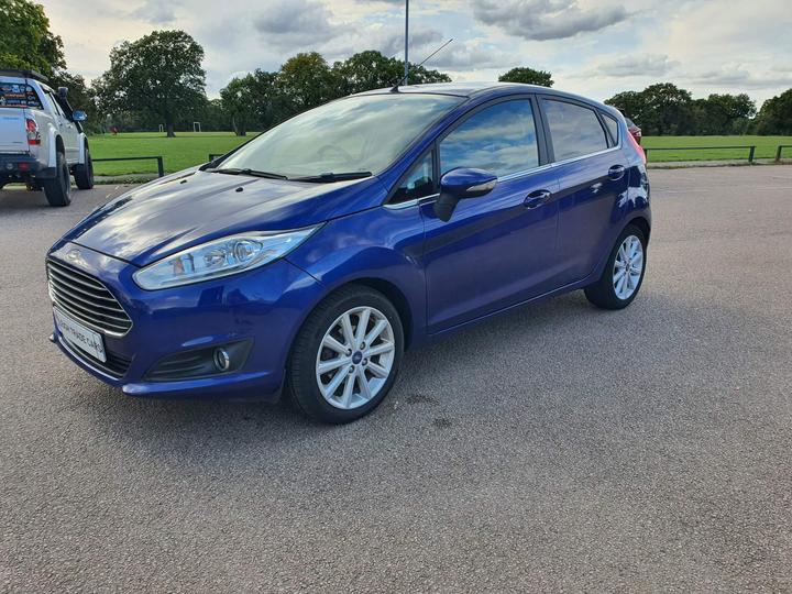 Ford Fiesta 1.0T EcoBoost Titanium Euro 6 (s/s) 5dr