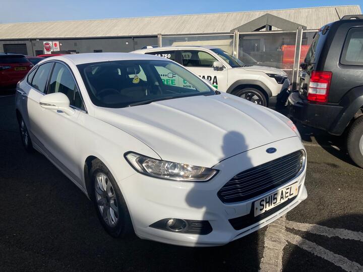 Ford Mondeo 1.6 TDCi ECOnetic Zetec Euro 5 (s/s) 5dr