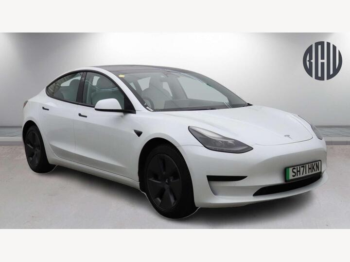 Tesla MODEL 3 Standard Range Plus Auto RWD 4dr