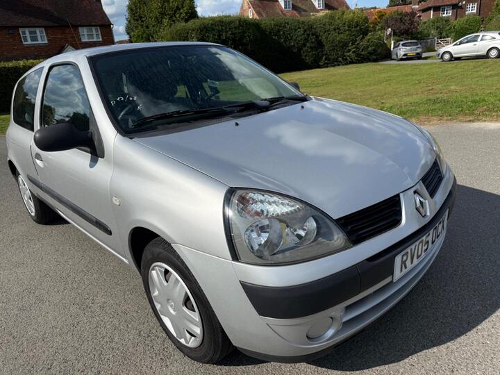 Renault Clio 1.2 Rush 3dr Renault Clio 1.2 Rush 3dr
