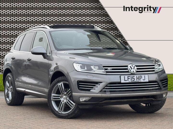 Volkswagen TOUAREG 3.0 TDI V6 BlueMotion Tech R-Line Tiptronic 4WD Euro 6 (s/s) 5dr