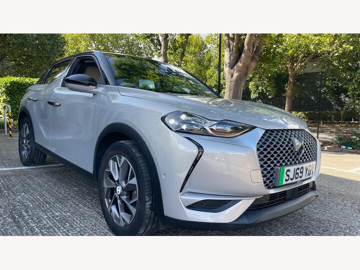 DS AUTOMOBILES DS 3 CROSSBACK E-TENSE 50kWh Ultra Prestige Crossback Auto 5dr