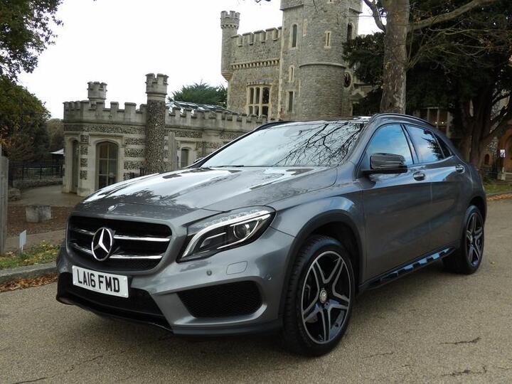 Mercedes-Benz GLA 2.0 GLA250 AMG Line (Premium Plus) 7G-DCT 4MATIC Euro 6 (s/s) 5dr Mercedes-Benz GLA 2.0 GLA250 AMG Line (Premium Plus) 7G-DCT 4MATIC Euro 6 (s/s) 5dr