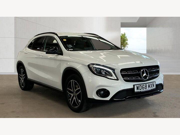 Mercedes-Benz GLA 1.6 GLA180 Urban Edition 7G-DCT Euro 6 (s/s) 5dr