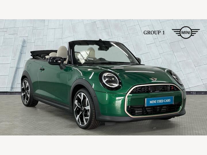 MINI Cooper Convertible 2.0S Exclusive Steptronic Euro 6 (s/s) 2dr MINI Cooper Convertible 2.0S Exclusive Steptronic Euro 6 (s/s) 2dr