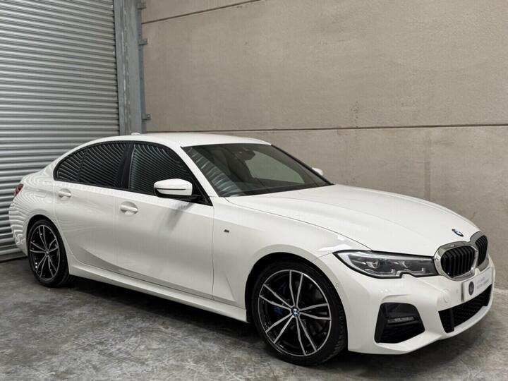BMW 3 SERIES 2.0 330i M Sport Auto Euro 6 (s/s) 4dr