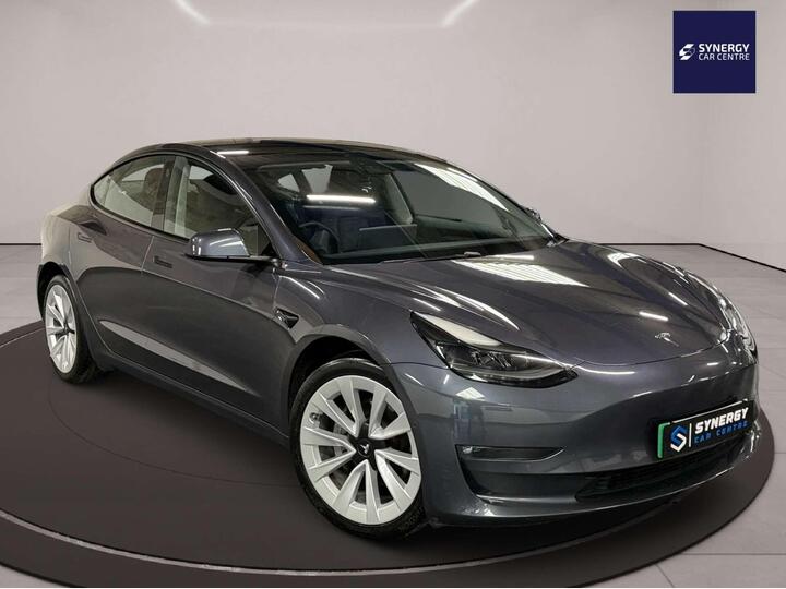 Tesla Model 3 Standard Range Plus Auto RWD 4dr