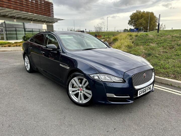Jaguar XJ 3.0d V6 Premium Luxury Auto Euro 6 (s/s) 4dr