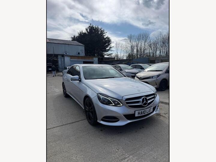 Mercedes-Benz E Class 2.1 E220 BlueTEC SE G-Tronic+ Euro 6 (s/s) 4dr