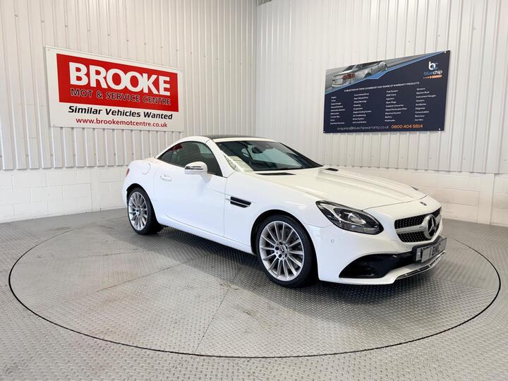 Mercedes-Benz SLC 1.6 SLC180 AMG Line G-Tronic Euro 6 (s/s) 2dr Mercedes-Benz SLC 1.6 SLC180 AMG Line G-Tronic Euro 6 (s/s) 2dr