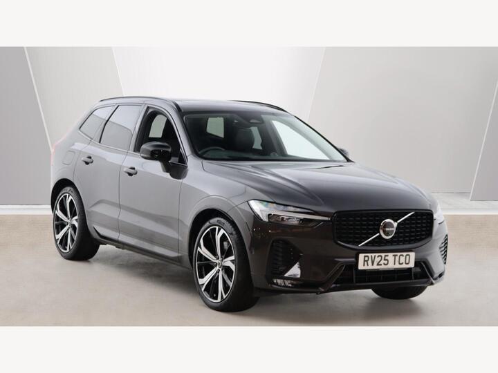 Volvo XC60 2.0 B5 MHEV Ultra Dark Auto AWD Euro 6 (s/s) 5dr