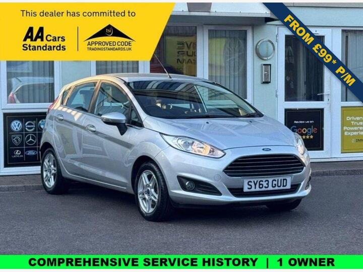 Ford FIESTA 1.0 Zetec Euro 5 (s/s) 5dr