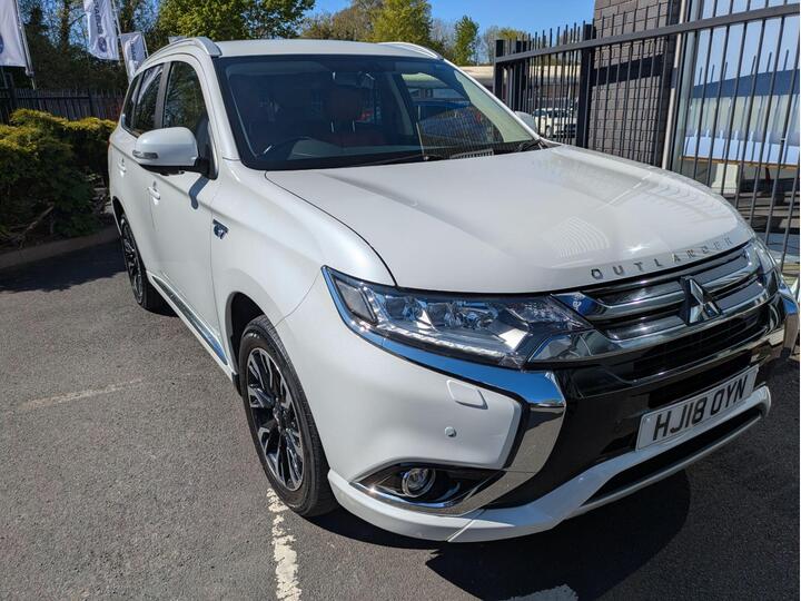 Mitsubishi Outlander 2.0h 12kWh 5h CVT 4WD Euro 6 (s/s) 5dr