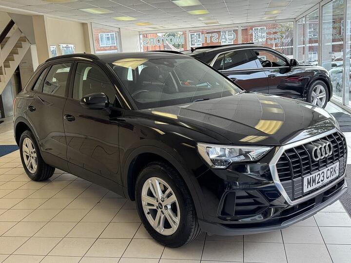 Audi Q3 1.4 TFSIe 45 Technik S Tronic Euro 6 (s/s) 5dr 13kWh