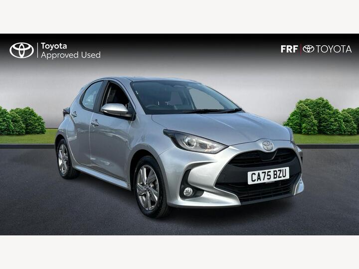 Toyota Yaris 1.5 VVT-h Icon E-CVT Euro 6 (s/s) 5dr