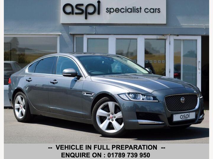 Jaguar XF 2.0i Portfolio Auto Euro 6 (s/s) 4dr