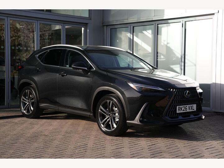 Lexus NX 2.5 450h+ 18.1kWh Premium Plus E-CVT 4WD Euro 6 (s/s) 5dr