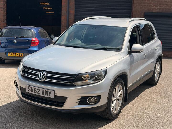 Volkswagen Tiguan 2.0 TDI BlueMotion Tech SE 4WD Euro 5 (s/s) 5dr