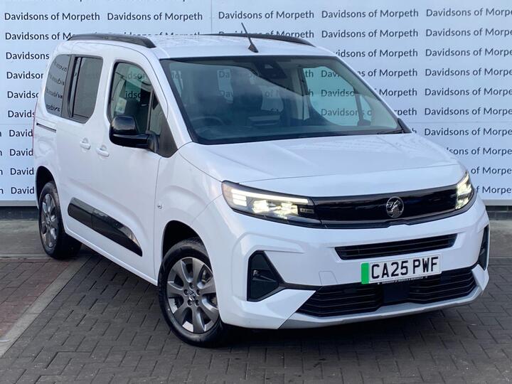 Vauxhall Combo Life Electric 52kWh Ultimate Auto 5dr (7.4kW Charger)