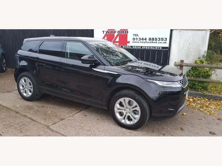 Land Rover RANGE ROVER EVOQUE 2.0 D150 S Auto 4WD Euro 6 (s/s) 5dr Land Rover RANGE ROVER EVOQUE 2.0 D150 S Auto 4WD Euro 6 (s/s) 5dr