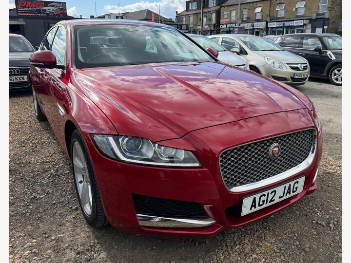 Jaguar XF 2.0d Portfolio Auto Euro 6 (s/s) 4dr