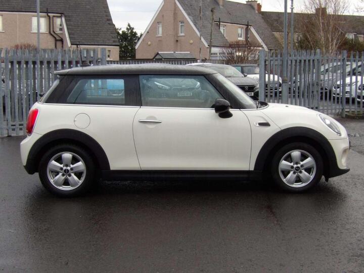 MINI Hatch 1.5 Cooper Euro 6 (s/s) 3dr