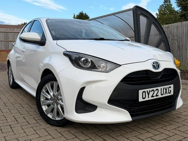 Toyota Yaris 1.5 VVT-h Icon E-CVT Euro 6 (s/s) 5dr