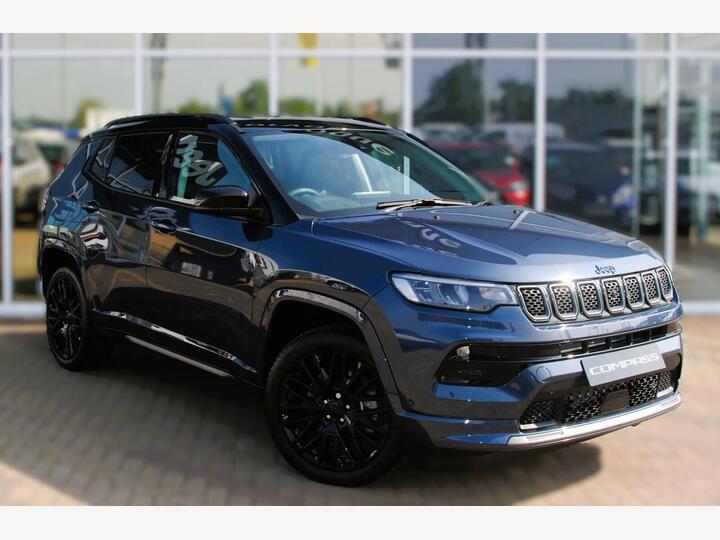 Jeep Compass 1.3 GSE T4 11.4kWh S Auto 4xe Euro 6 (s/s) 5dr Jeep Compass 1.3 GSE T4 11.4kWh S Auto 4xe Euro 6 (s/s) 5dr