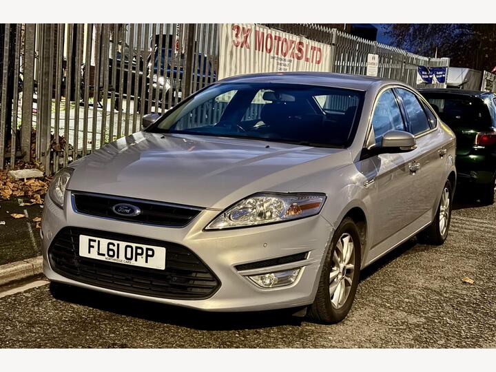 Ford Mondeo 1.6 TDCi ECOnetic Zetec Euro 5 (s/s) 5dr
