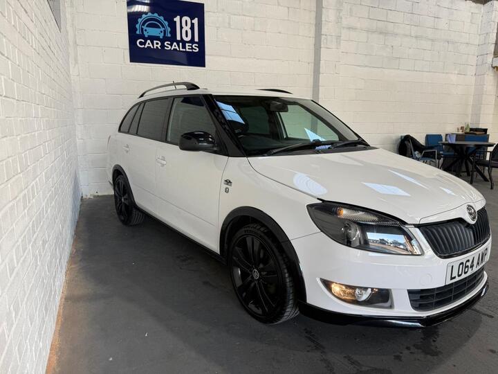 Skoda Fabia 1.2 TSI Black Edition Euro 5 5dr Skoda Fabia 1.2 TSI Black Edition Euro 5 5dr