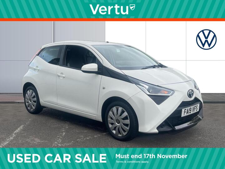 Toyota Aygo 1.0 VVT-i X-play Euro 6 5dr