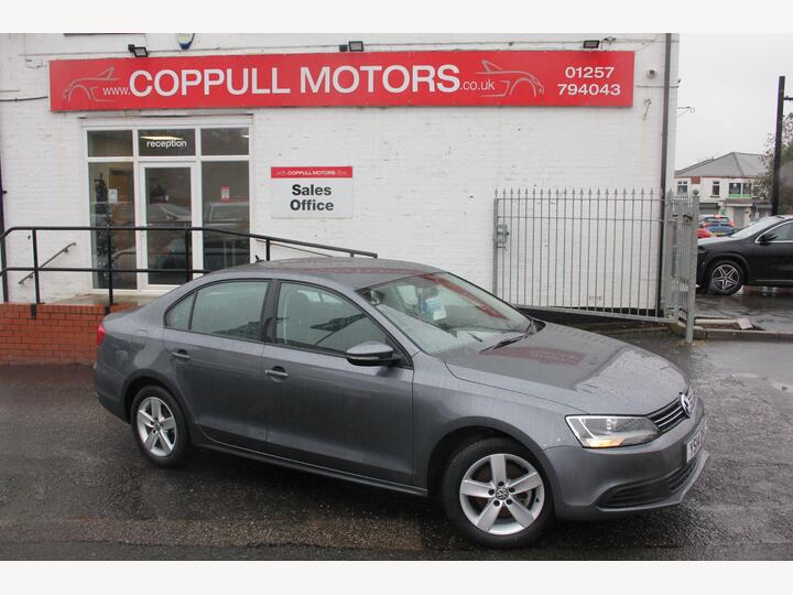 Volkswagen Jetta 1.6 TDI BlueMotion Tech SE Euro 5 (s/s) 4dr