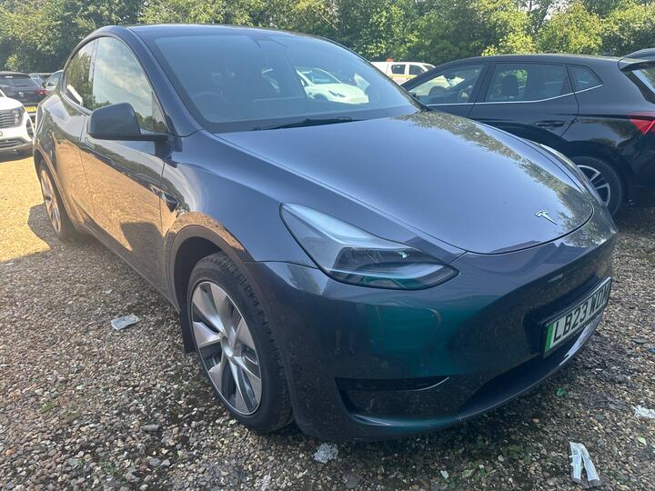Tesla Model Y Auto RWD 5dr