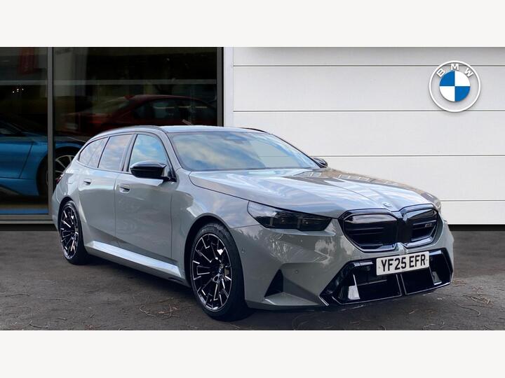 BMW M5 4.4 22.1kWh Touring Steptronic XDrive Euro 6 (s/s) 5dr