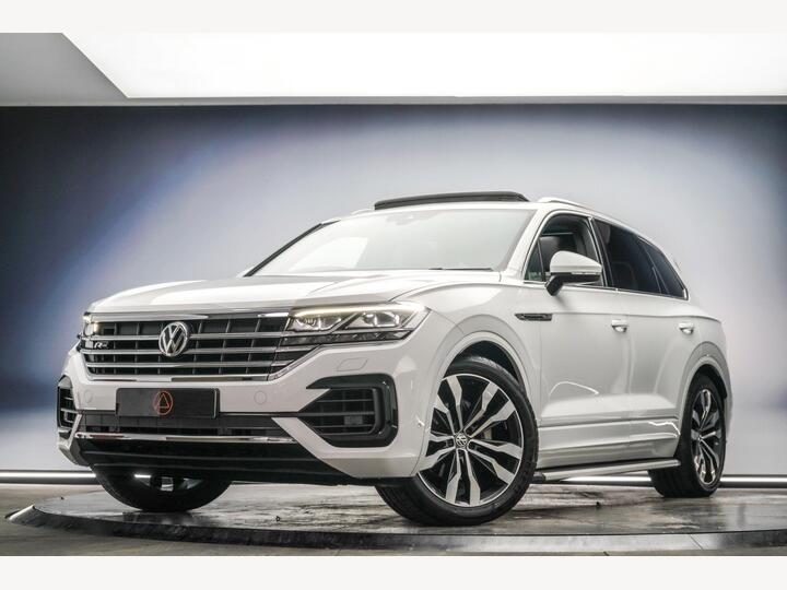 Volkswagen TOUAREG 3.0 TDI V6 R-Line Tech Tiptronic 4Motion Euro 6 (s/s) 5dr Volkswagen TOUAREG 3.0 TDI V6 R-Line Tech Tiptronic 4Motion Euro 6 (s/s) 5dr