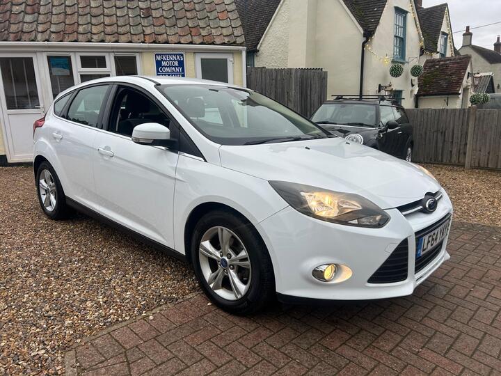 Ford Focus 1.6 ZETEC 5 Door Hatch