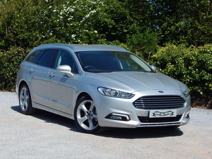 Ford Mondeo 2.0 TDCi Titanium Euro 6 (s/s) 5dr