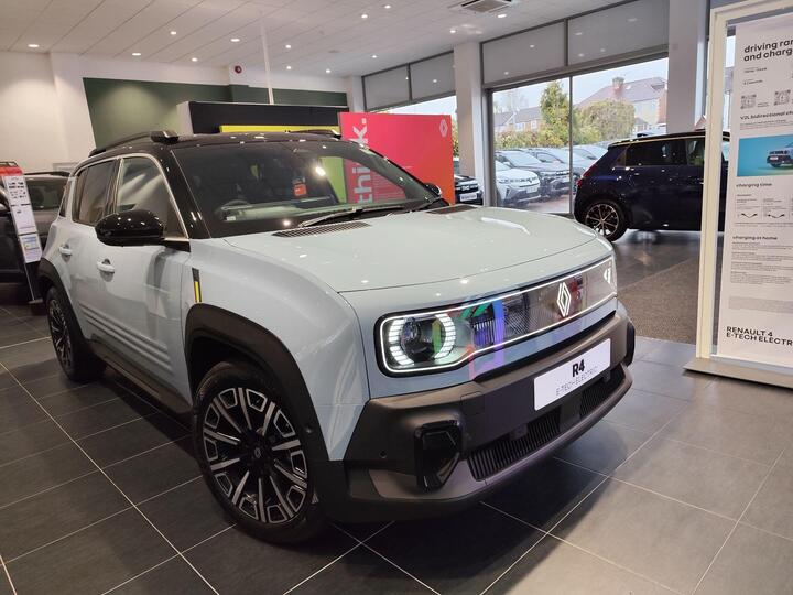 Renault 4 E-Tech Electric Comfort Range 52kWh Iconic Auto 5dr