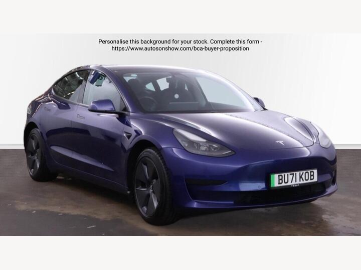 Tesla Model 3 Standard Range Plus Auto RWD 4dr