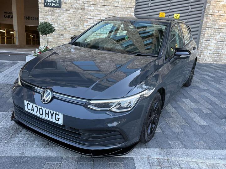 Volkswagen Golf 1.5 ETSI MHEV Life DSG Euro 6 (s/s) 5dr