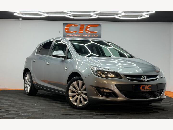Vauxhall Astra 1.6 16v SE Euro 5 5dr
