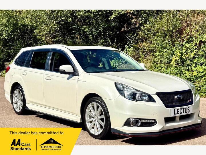 Subaru Legacy 2.5i Tourer Lineartronic 4WD 5dr