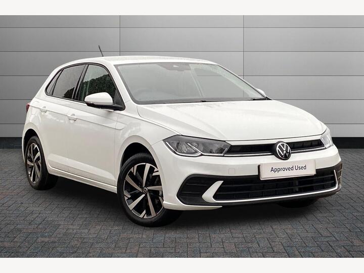 Volkswagen Polo 1.0 TSI Match Euro 6 (s/s) 5dr Volkswagen Polo 1.0 TSI Match Euro 6 (s/s) 5dr