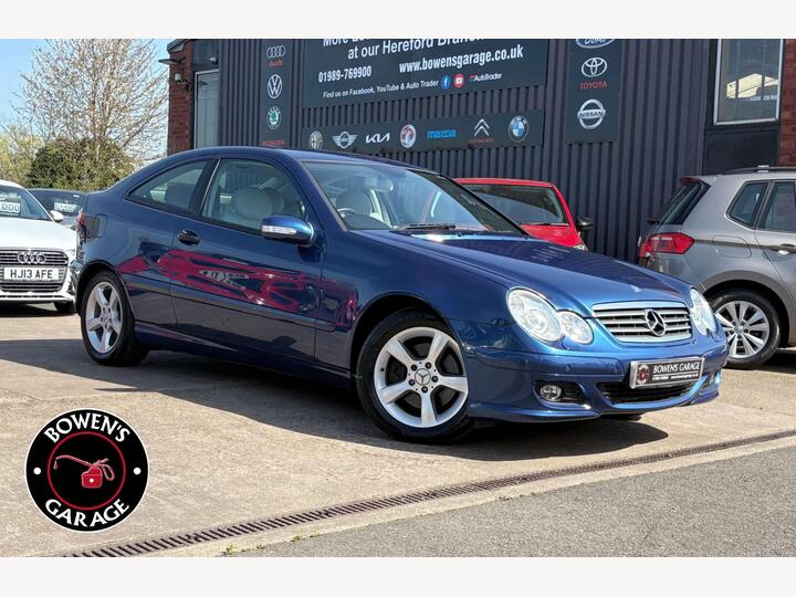 Mercedes-Benz C-CLASS 2.5 C230 SE 7G-Tronic 2dr