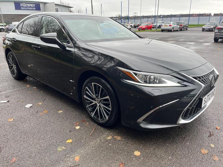 Lexus ES 2.5 300h Premium Edition E-CVT Euro 6 (s/s) 4dr