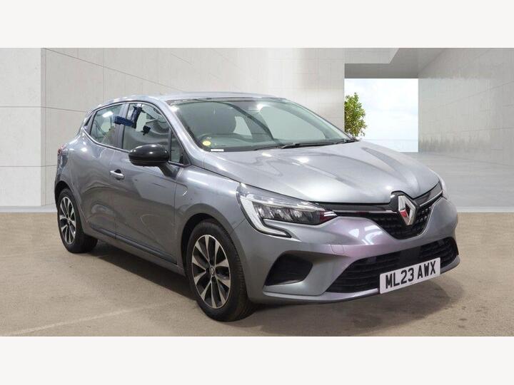 Renault Clio 1.0 TCe Evolution Euro 6 (s/s) 5dr Renault Clio 1.0 TCe Evolution Euro 6 (s/s) 5dr