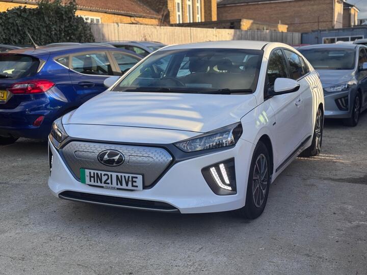 Hyundai IONIQ 38.3kWh Premium Auto 5dr