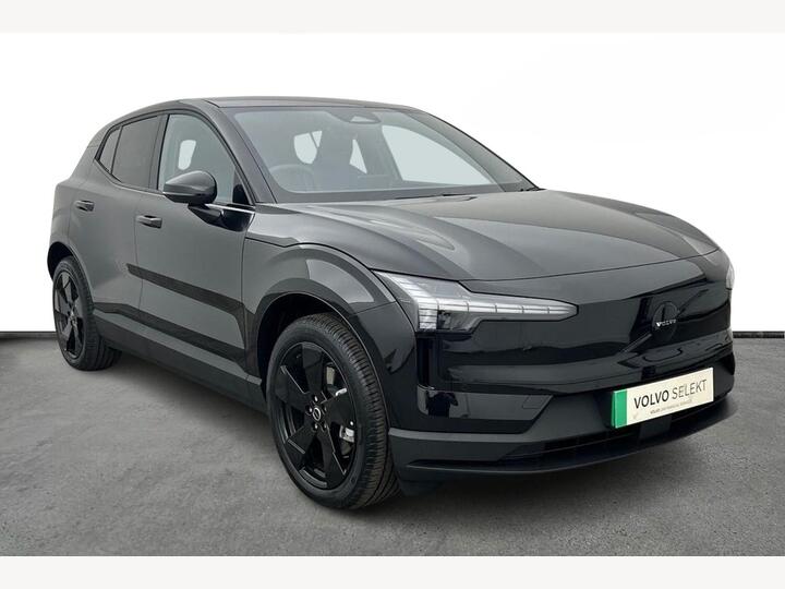 Volvo EX30 Single Motor Extended Range 69kWh Plus Black Edition Auto 5dr